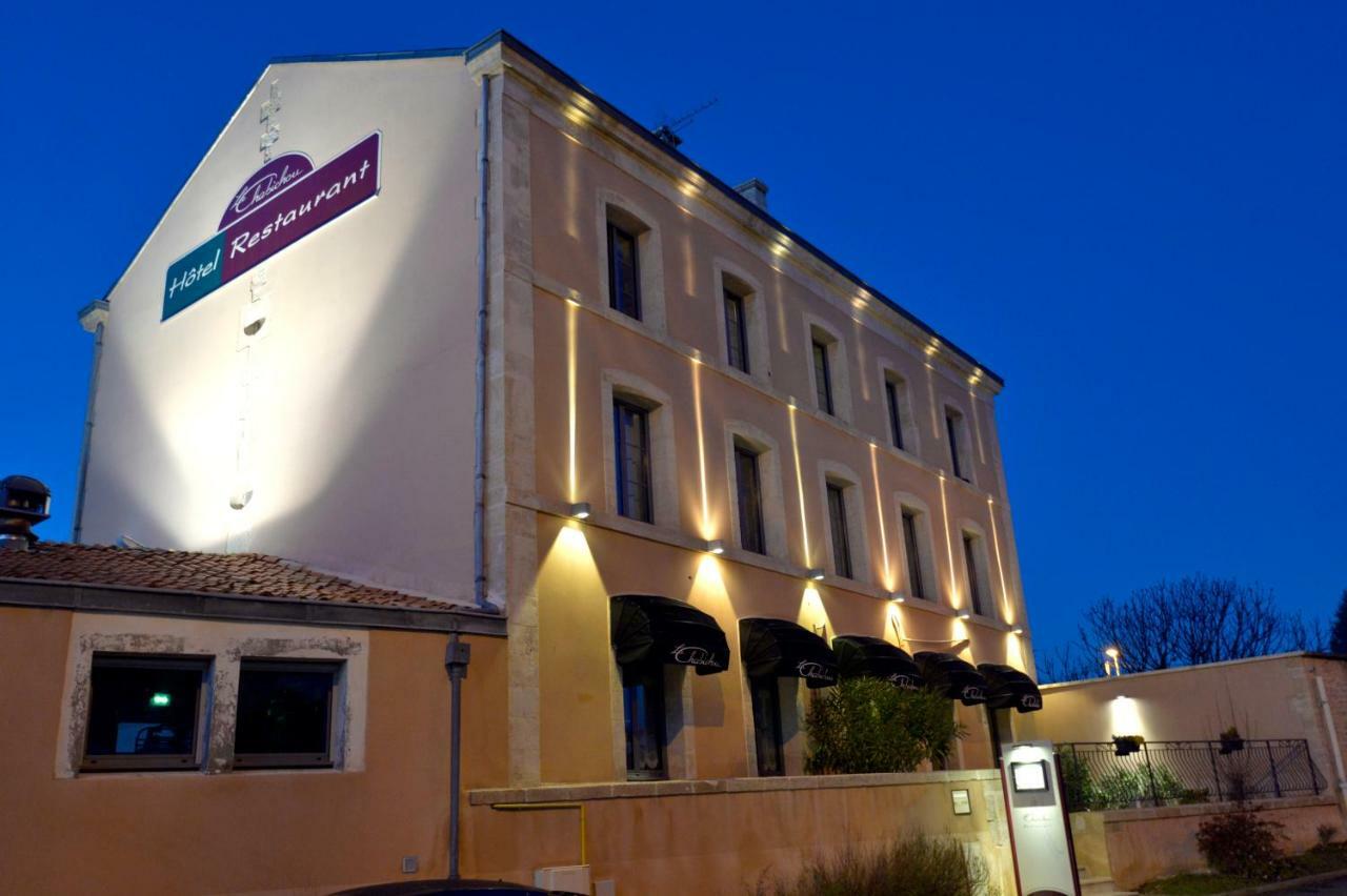 Hotel Au Chabichou à Niort Extérieur photo