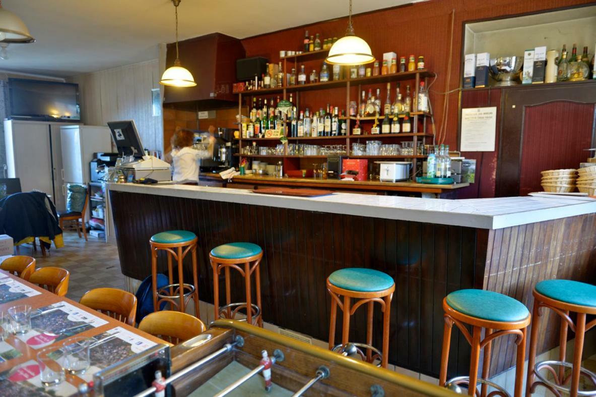 Hotel Au Chabichou à Niort Extérieur photo